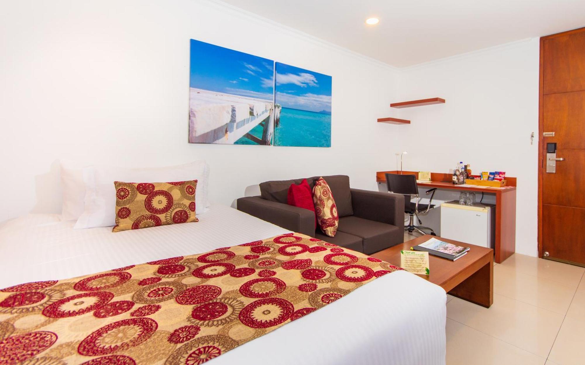 The Morgana Poblado Suites Hotel Medellin Room photo